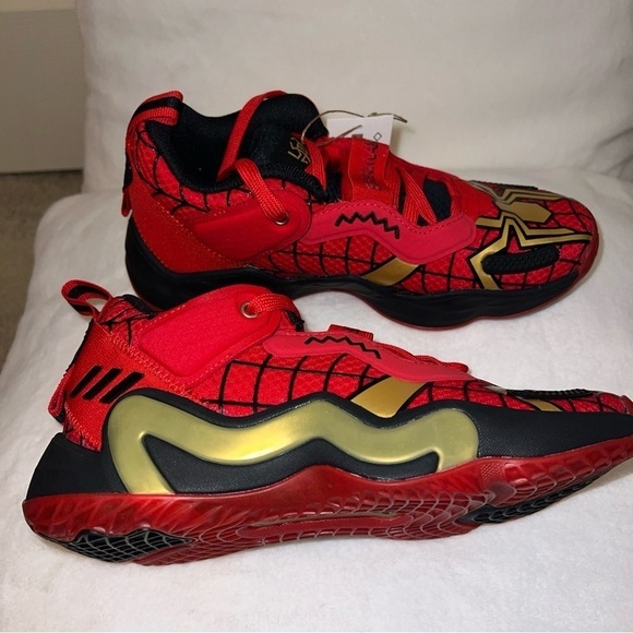 Adidas Donovan Mitchell D.O.N Issue #3 Spiderman GS Unreleased Youth Sz 5 - Picture 4 of 5
